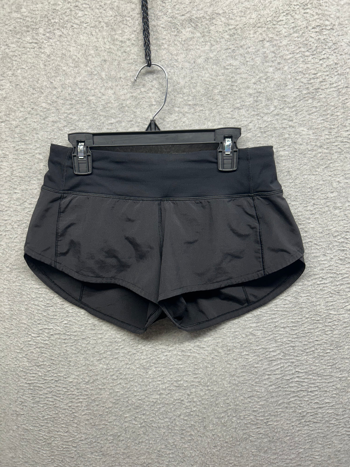 Lululemon Speed Up Short 2.5" Size 2 Black (First Release)