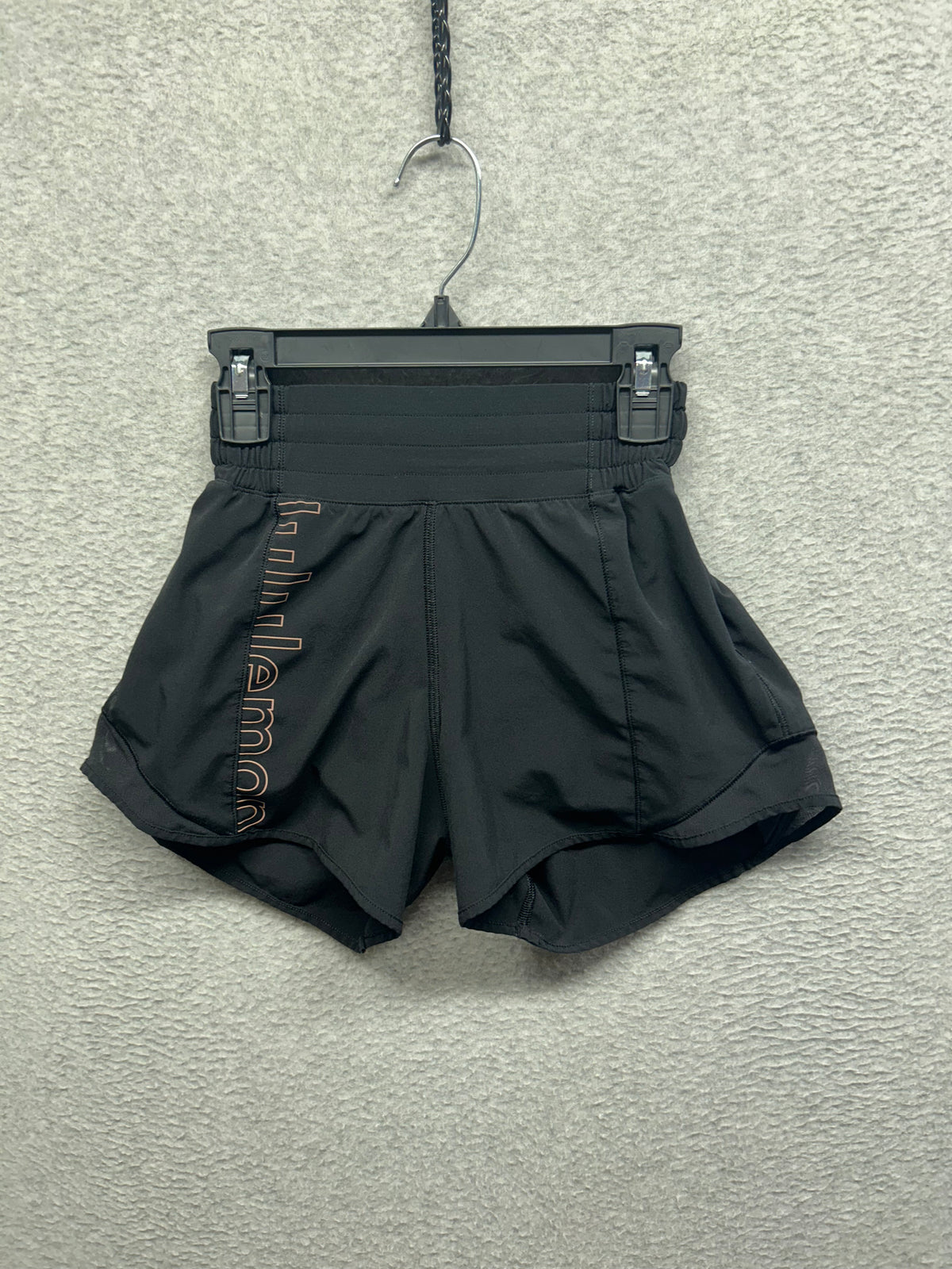 Lululemon Hotty Hot High-Rise Lined Short 4" Graphic Size 0 Black / PANTONE 8042 C