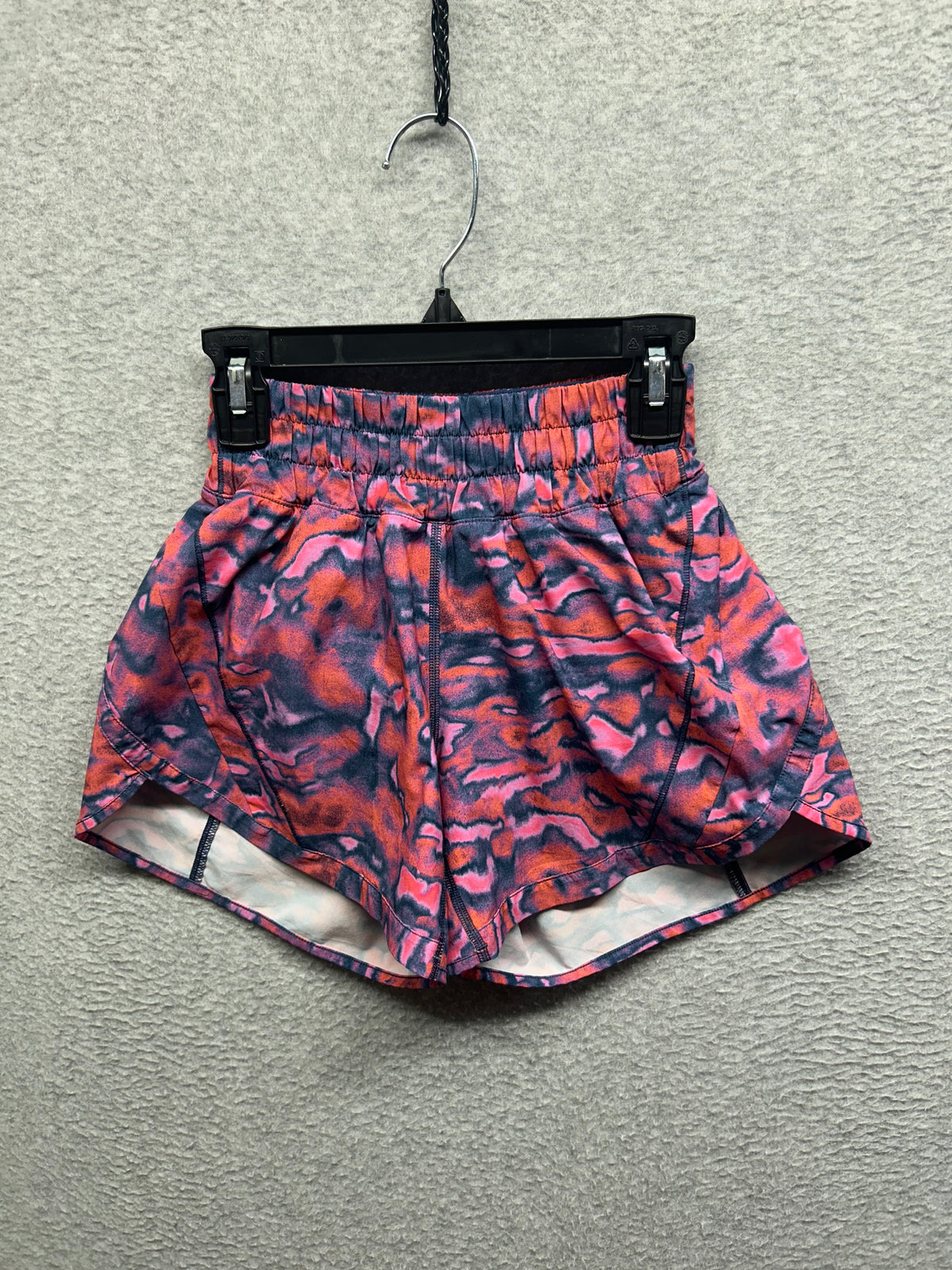 Lululemon Track That Mid-Rise Lined Short 5" Size 0 Chroma Clash Multi