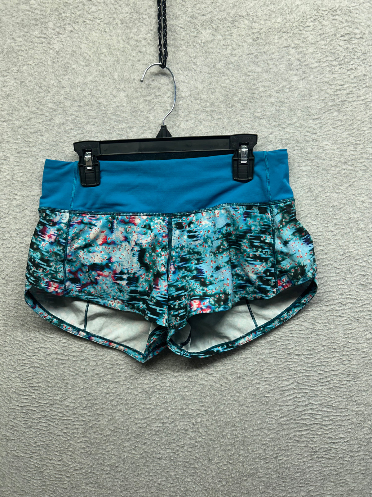Lululemon Speed Up Short 2.5" Size 2 Quick Start Multi / Hawaiian Blue