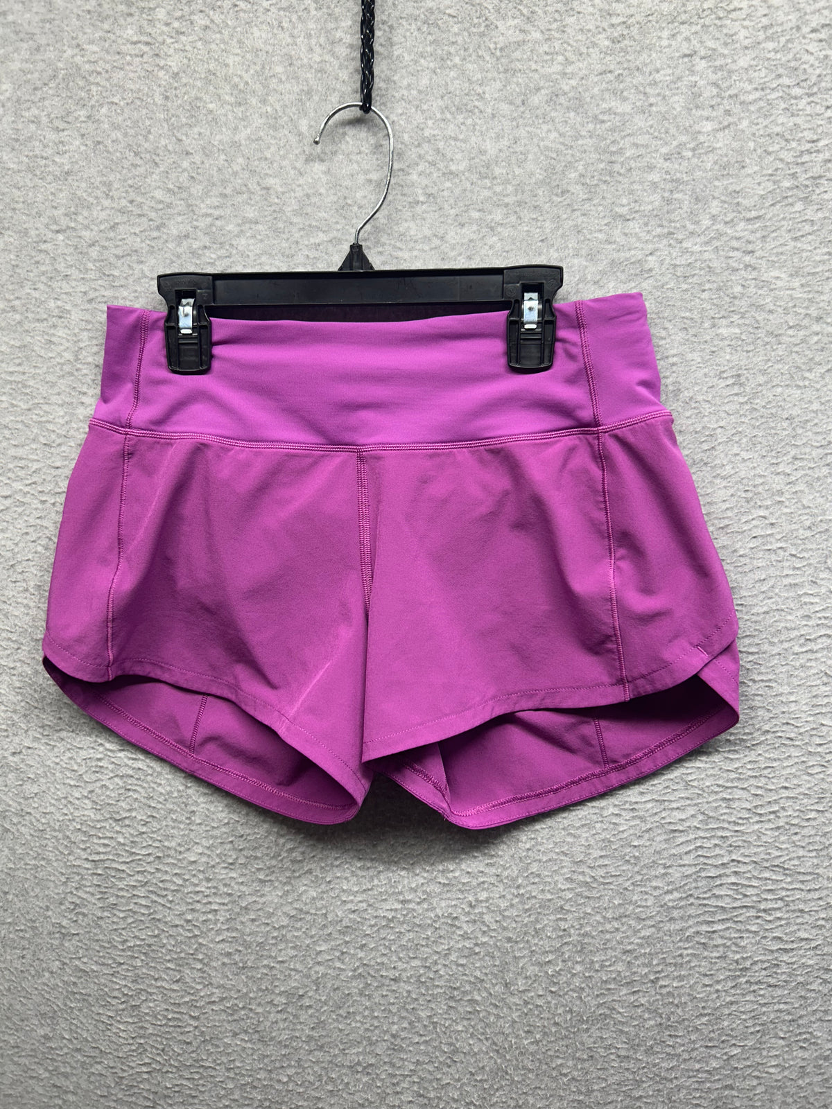 Lululemon Speed Up Mid-Rise Lined Short 4" Size 4 Magenta Purple
