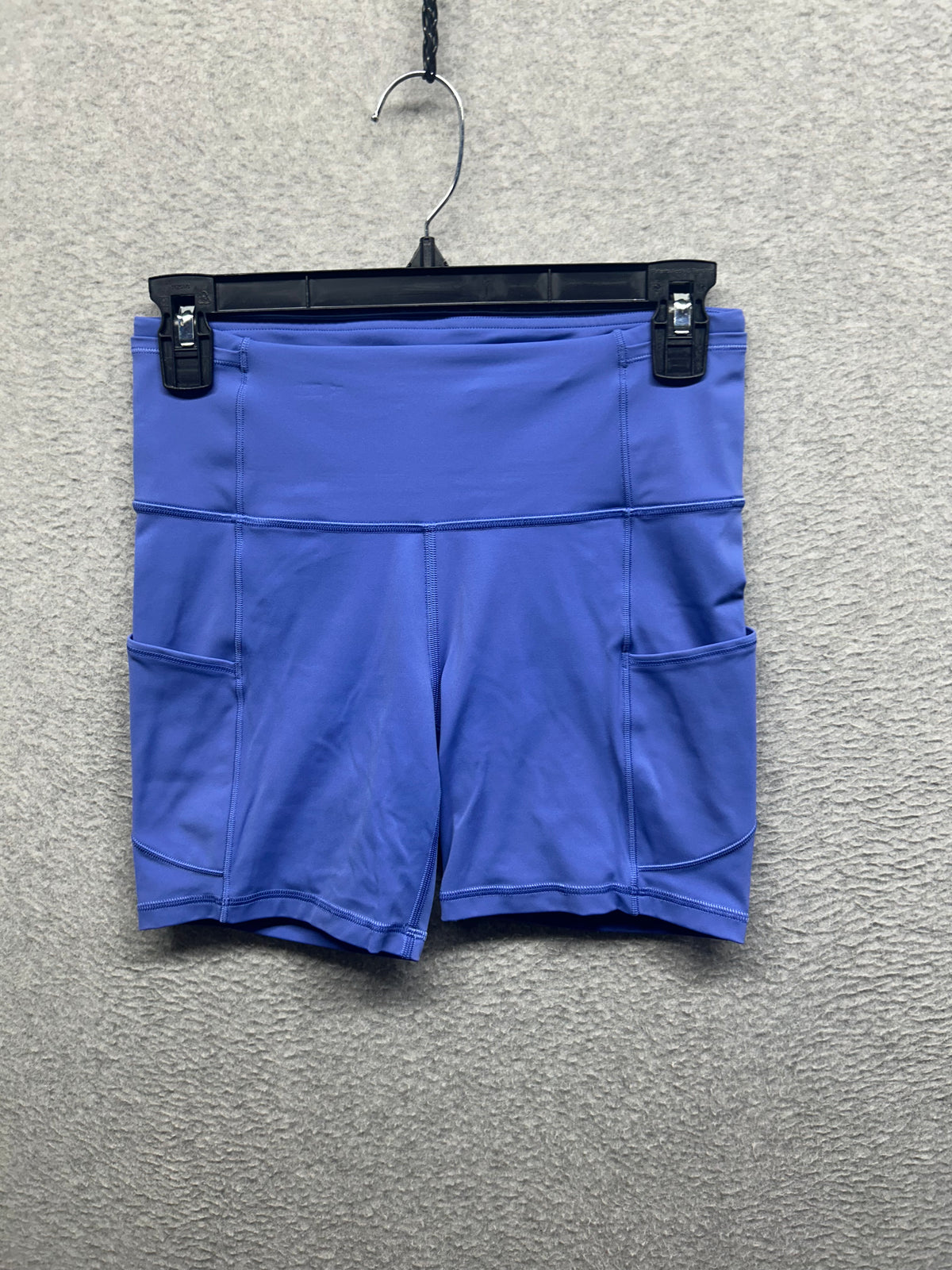 Lululemon Fast and Free Short 6" Non-Reflective Size 6 Larkspur