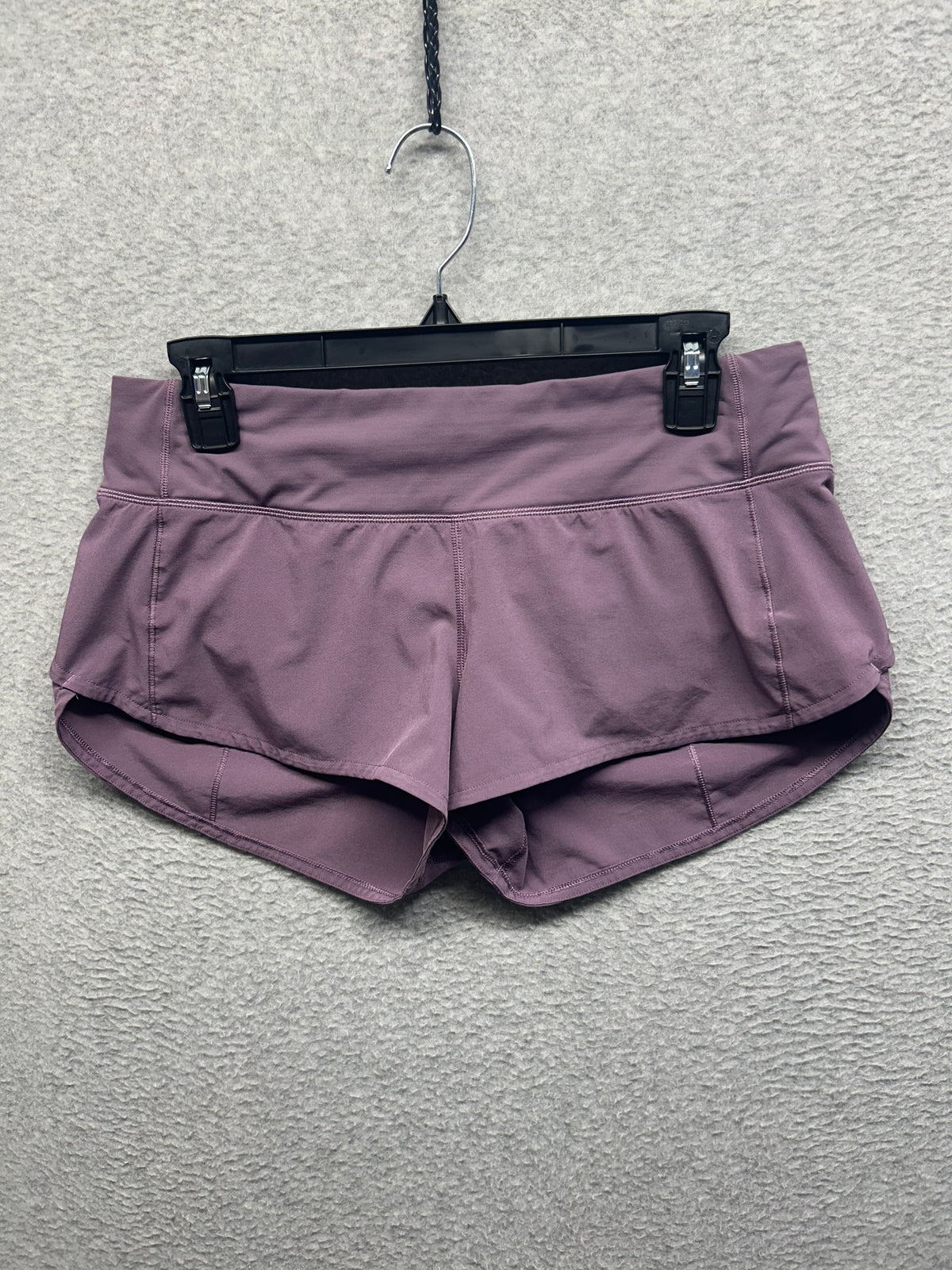 Lululemon Speed Up Short 2.5" Size 6 Smoked Mulberry