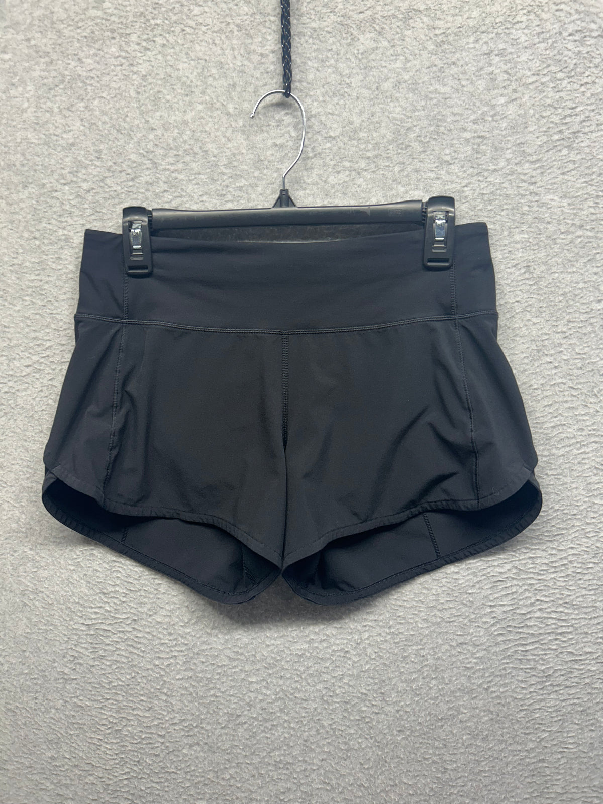 Lululemon Speed Up Short Long 4" Updated Fit Size 6 Black