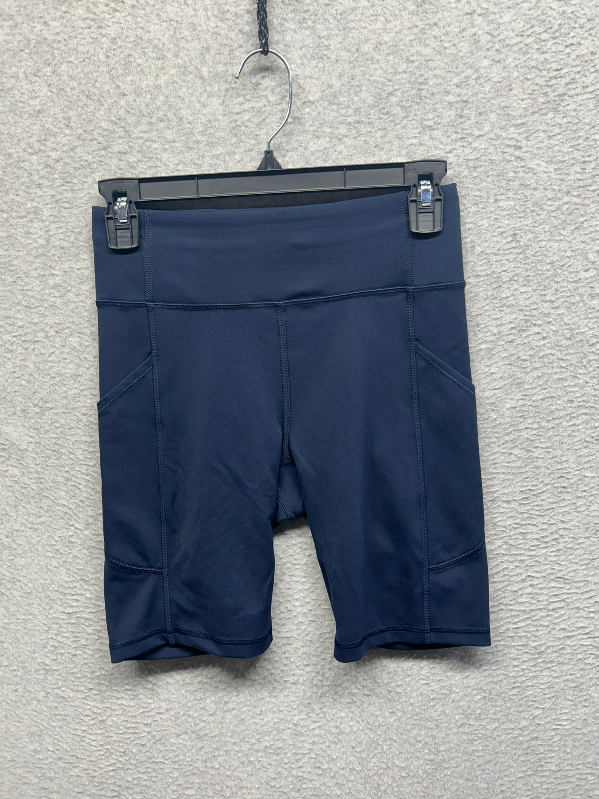 Lululemon Invigorate High Rise Short 8" Size 6 True Navy