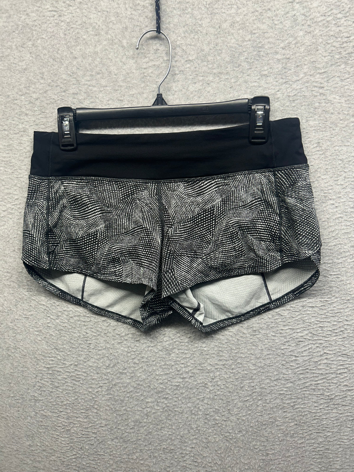 Lululemon Speed Up Short 2.5" Size 6 Velocity Mesh Island Mist Black / Black