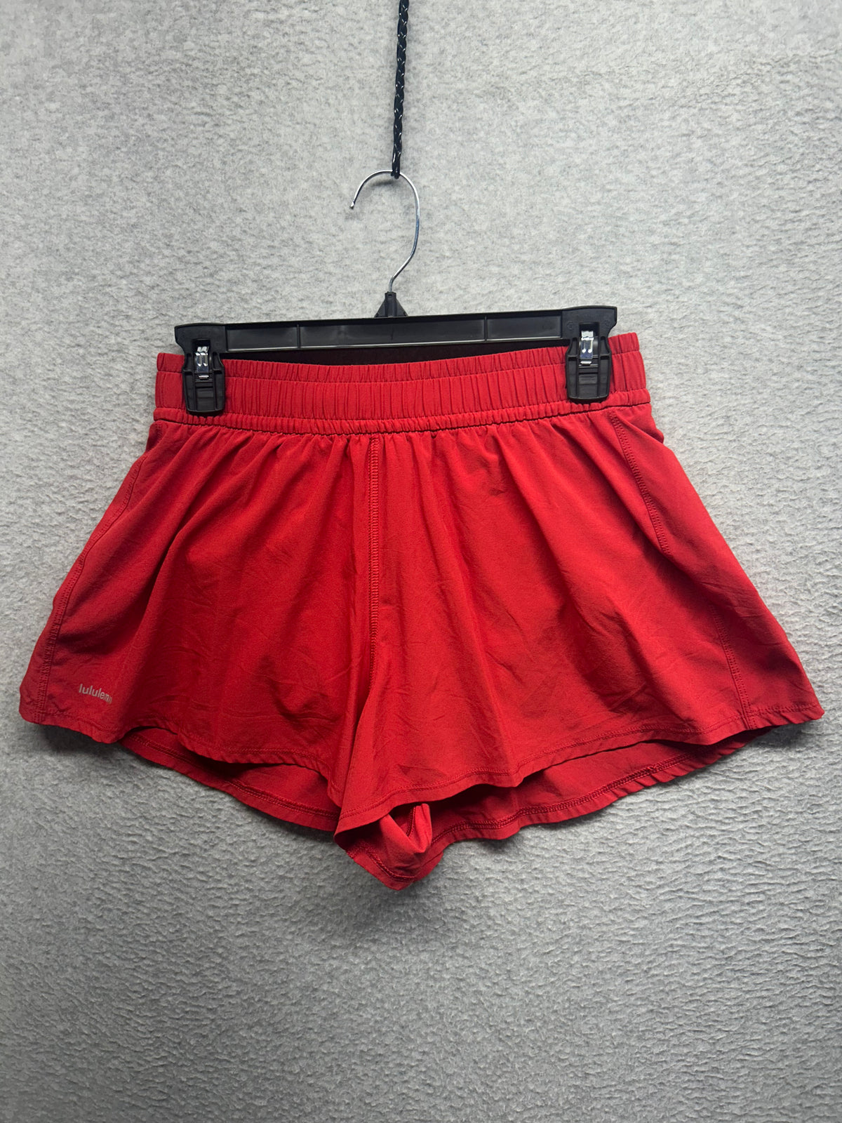 Lululemon Pace Crush High-Rise Short 2.5" Size 6 Dark Red