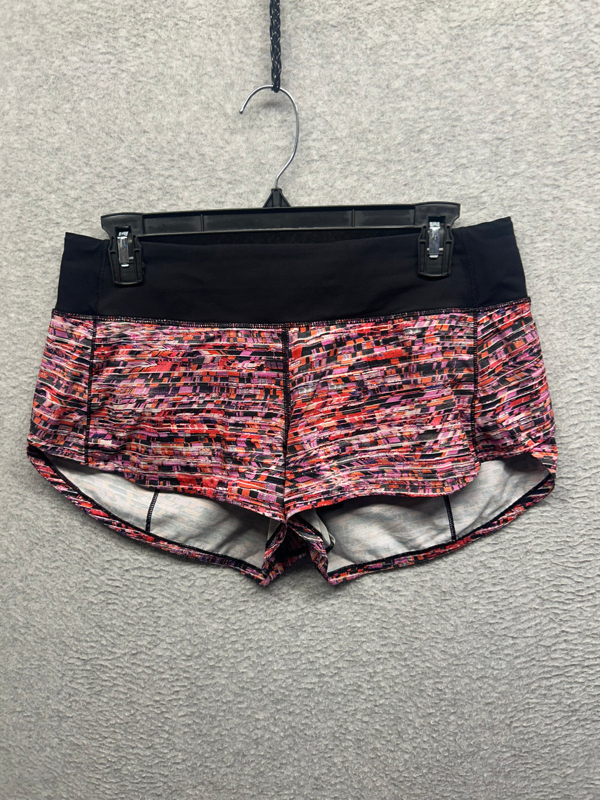Lululemon Speed Up Short 2.5" Size 6 Flash Pleat Orange Multi / Black