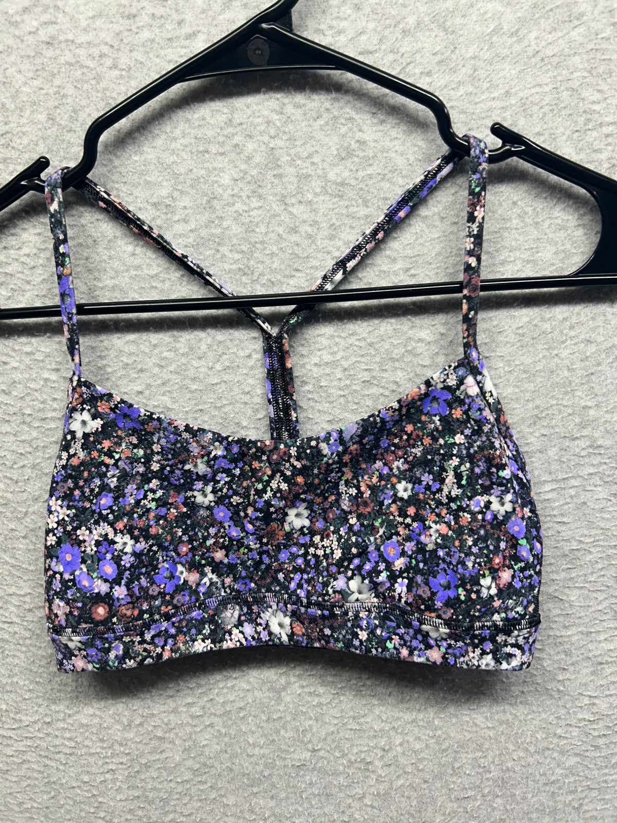 Lululemon Flow Y Nulu Bra Size 6 Flower Burst Multi
