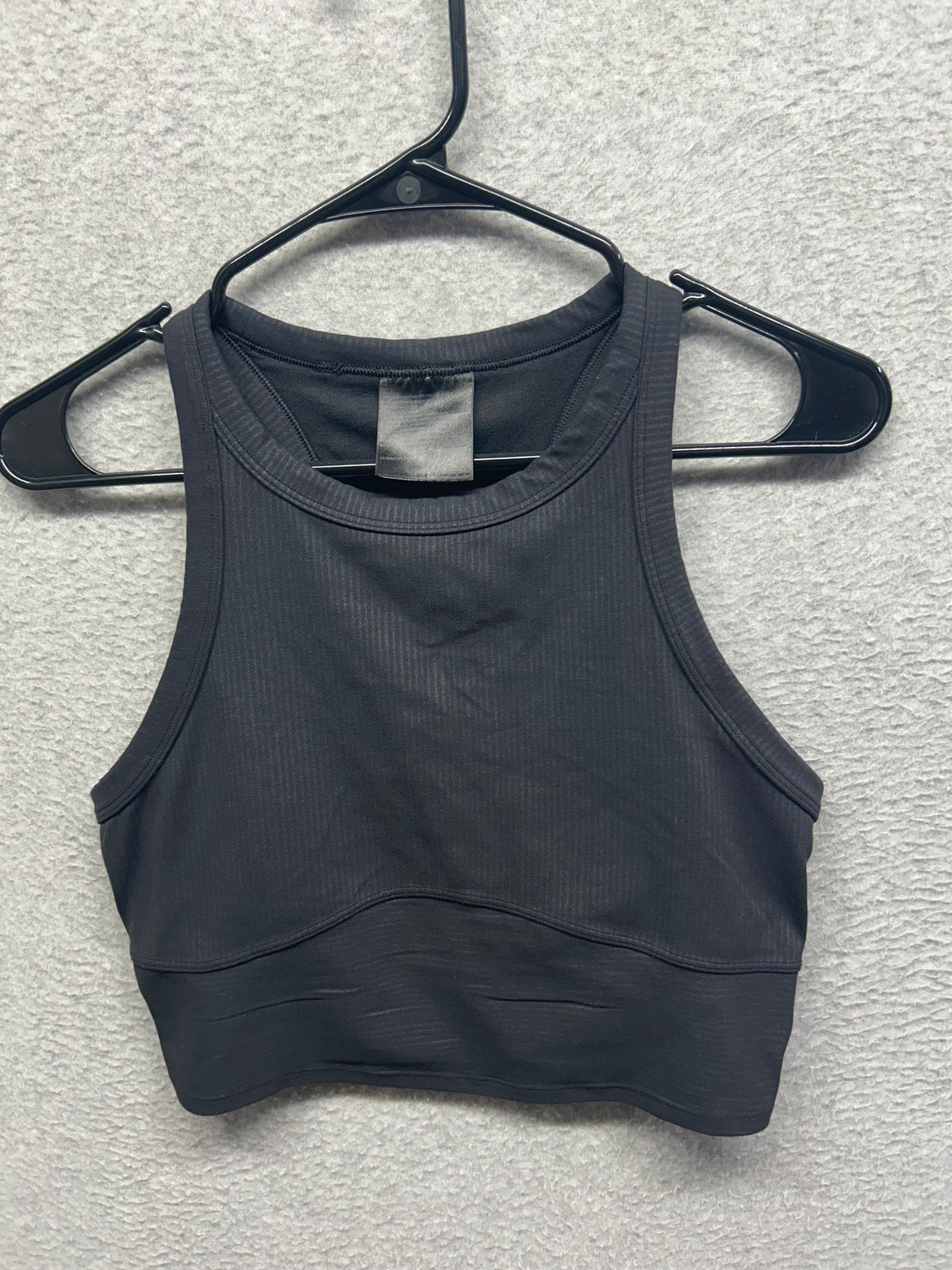 Lululemon Blissful Bend Tank Top Size 8 Black