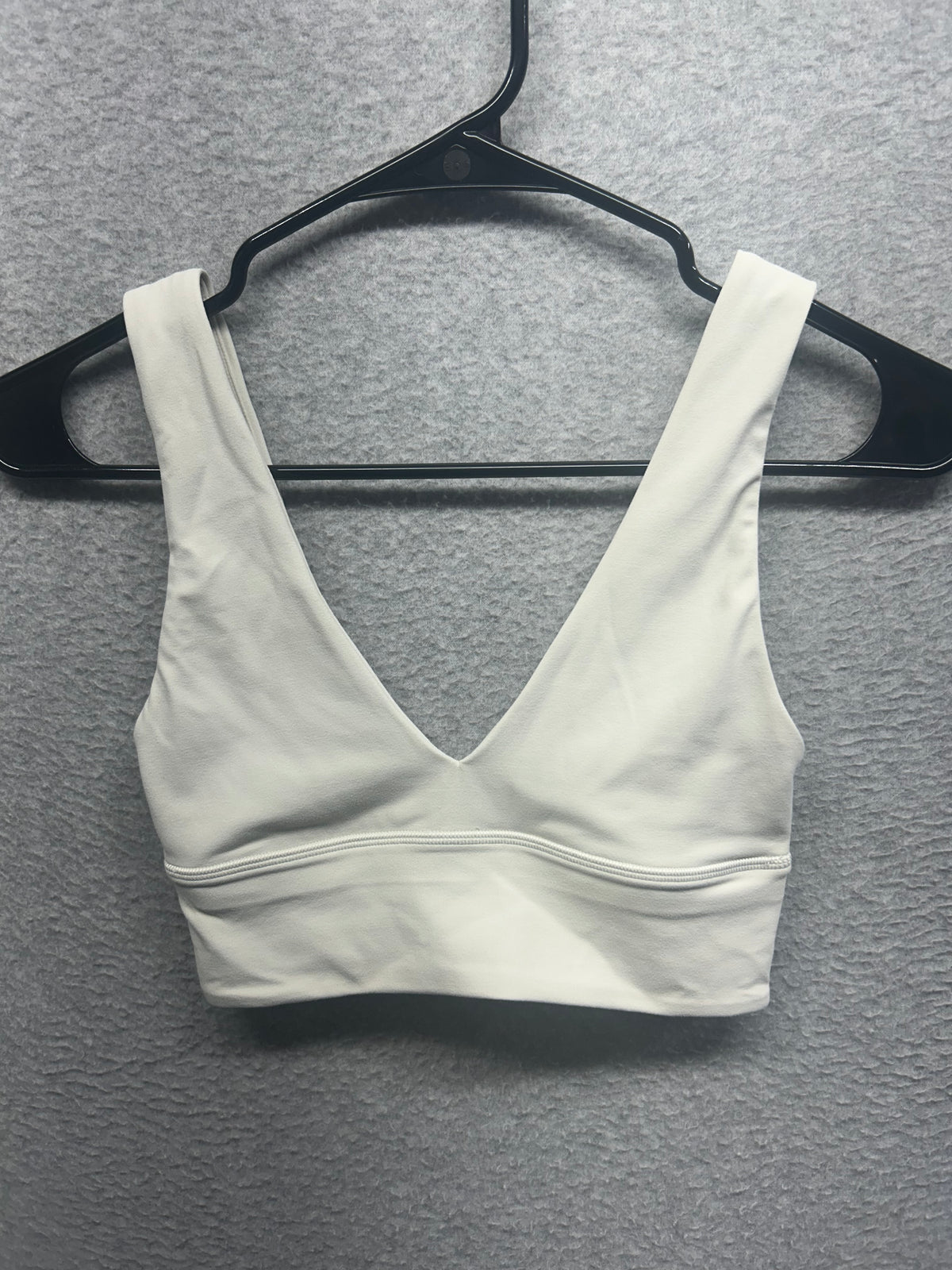 Lululemon Align V-Neck Bra Size 2 Bone