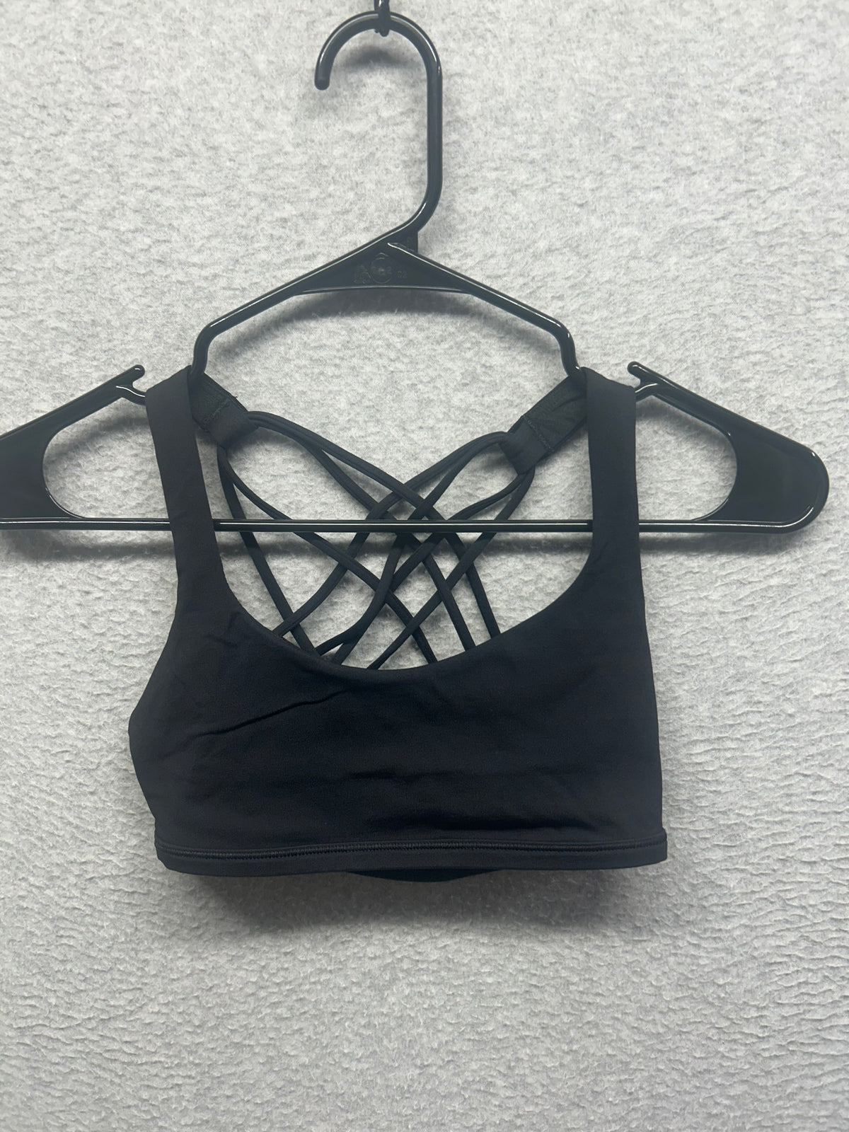 Lululemon Free To Be Bra Wild Size 2 Black