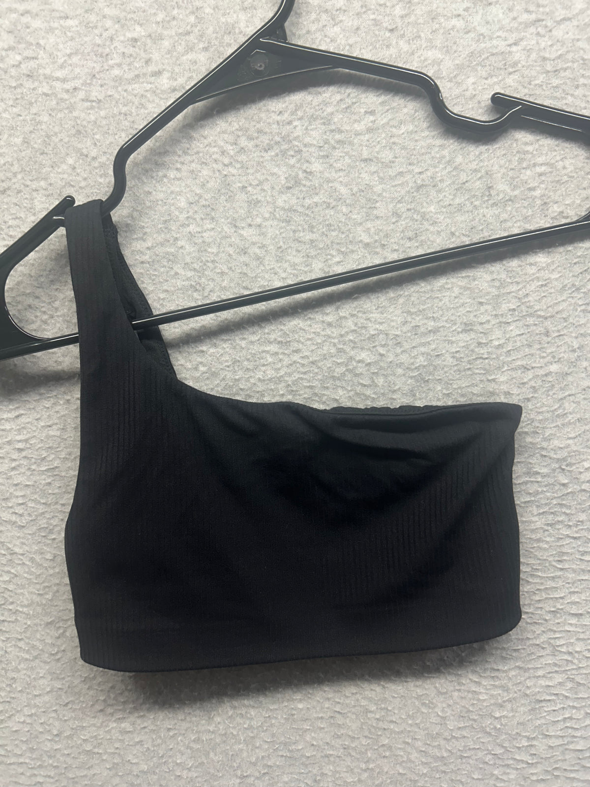 Lululemon Ribbed Nulu Asymmetrical Yoga Bra Size 2 Black