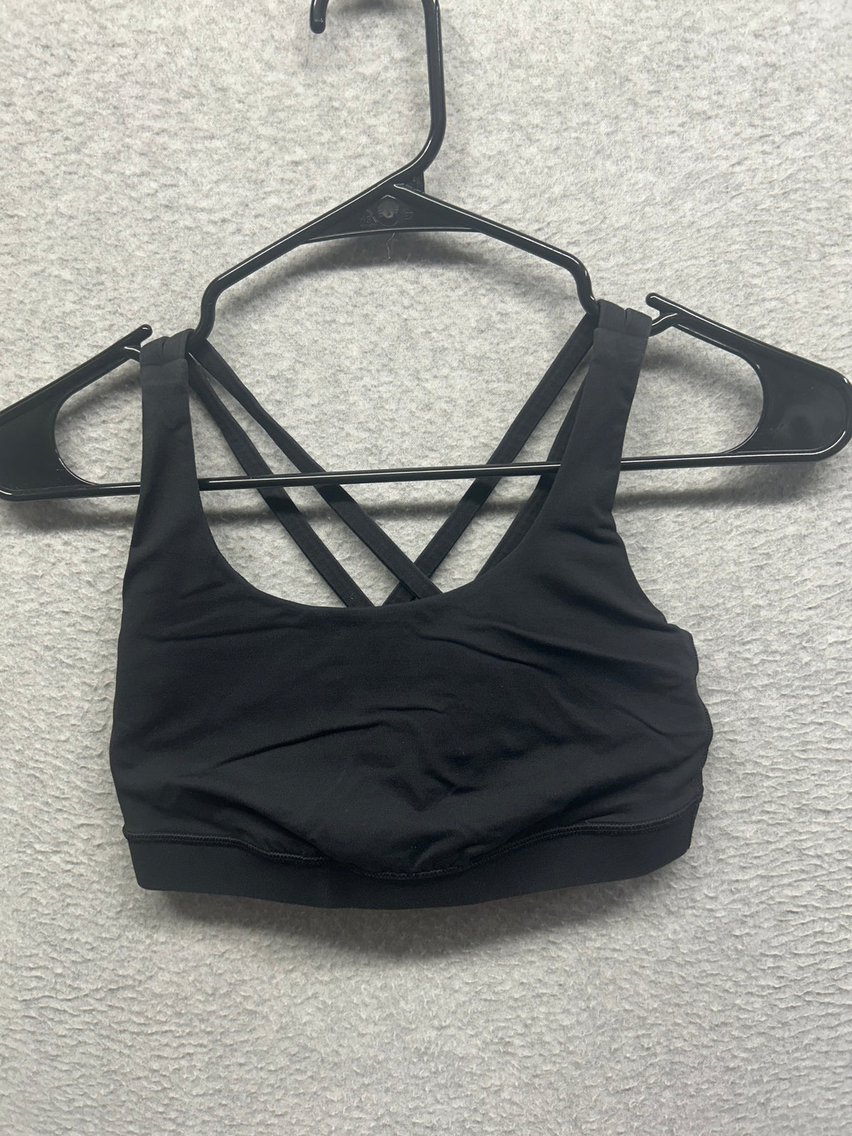 Lululemon Energy Bra Size 4 Black