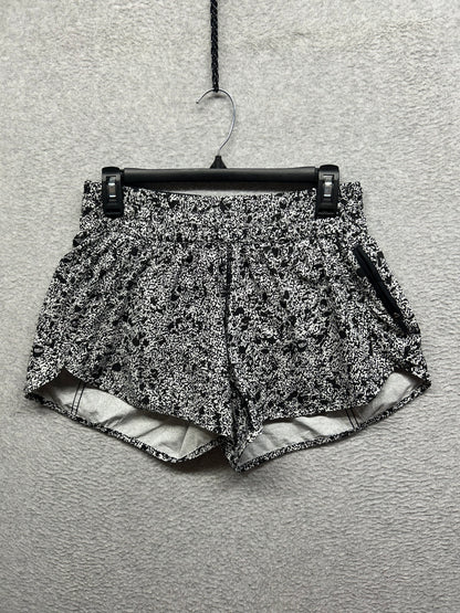 Lululemon Tracker Short V 4" Size 8 Sporadic Black Rhino Grey