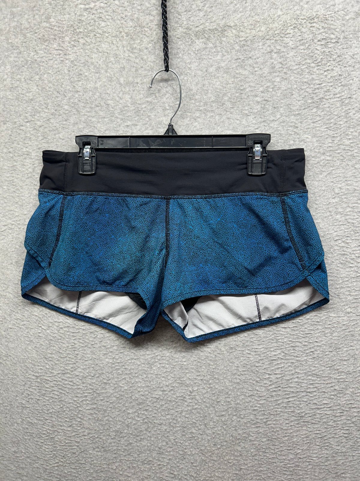 Lululemon Speed Short 2.5" Size 8 Fairisle Multi Black / Black