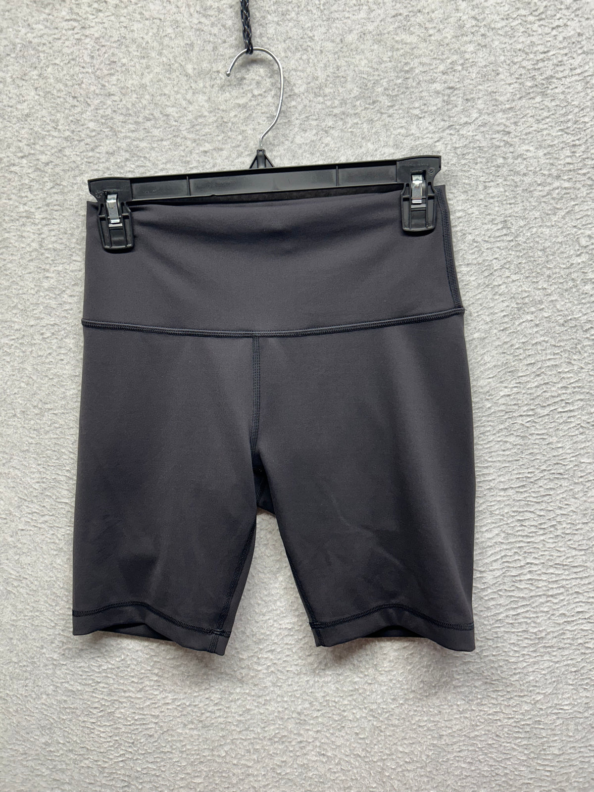 Lululemon Wunder Train High Rise Short 8" Size 8 Black