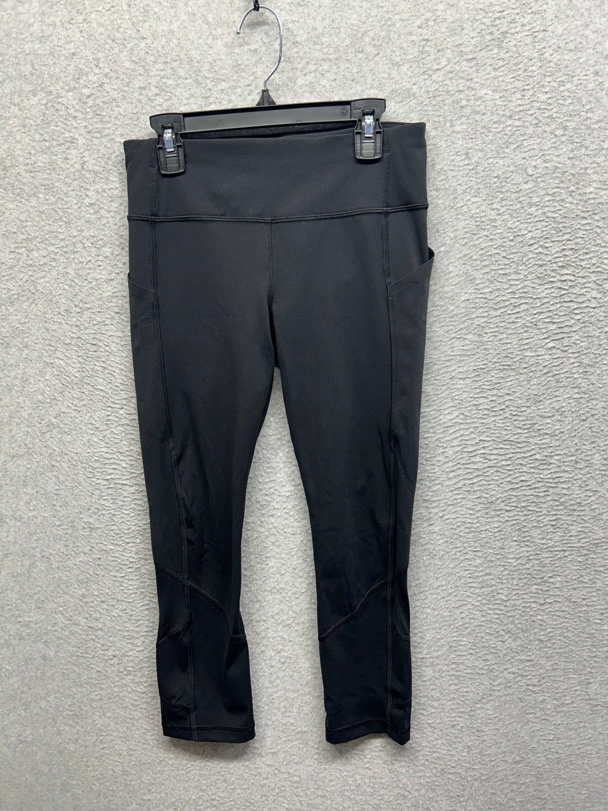 Lululemon Pace Rival Crop Full-On Luxtreme 22" Size 4 Black
