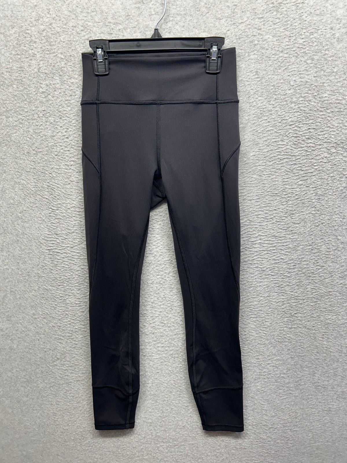 Lululemon In Movement Tight 25" Everlux Size 4 Black