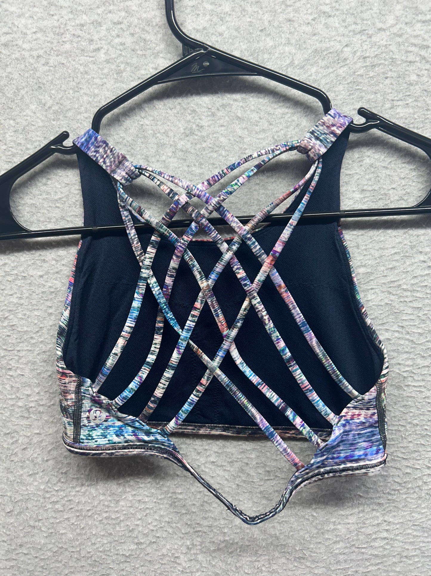 Lululemon Free To Be Bra Wild High Neck Light Support, A/B Cup (Online Only) Size 6 Digital Oasis Alpine White Multi