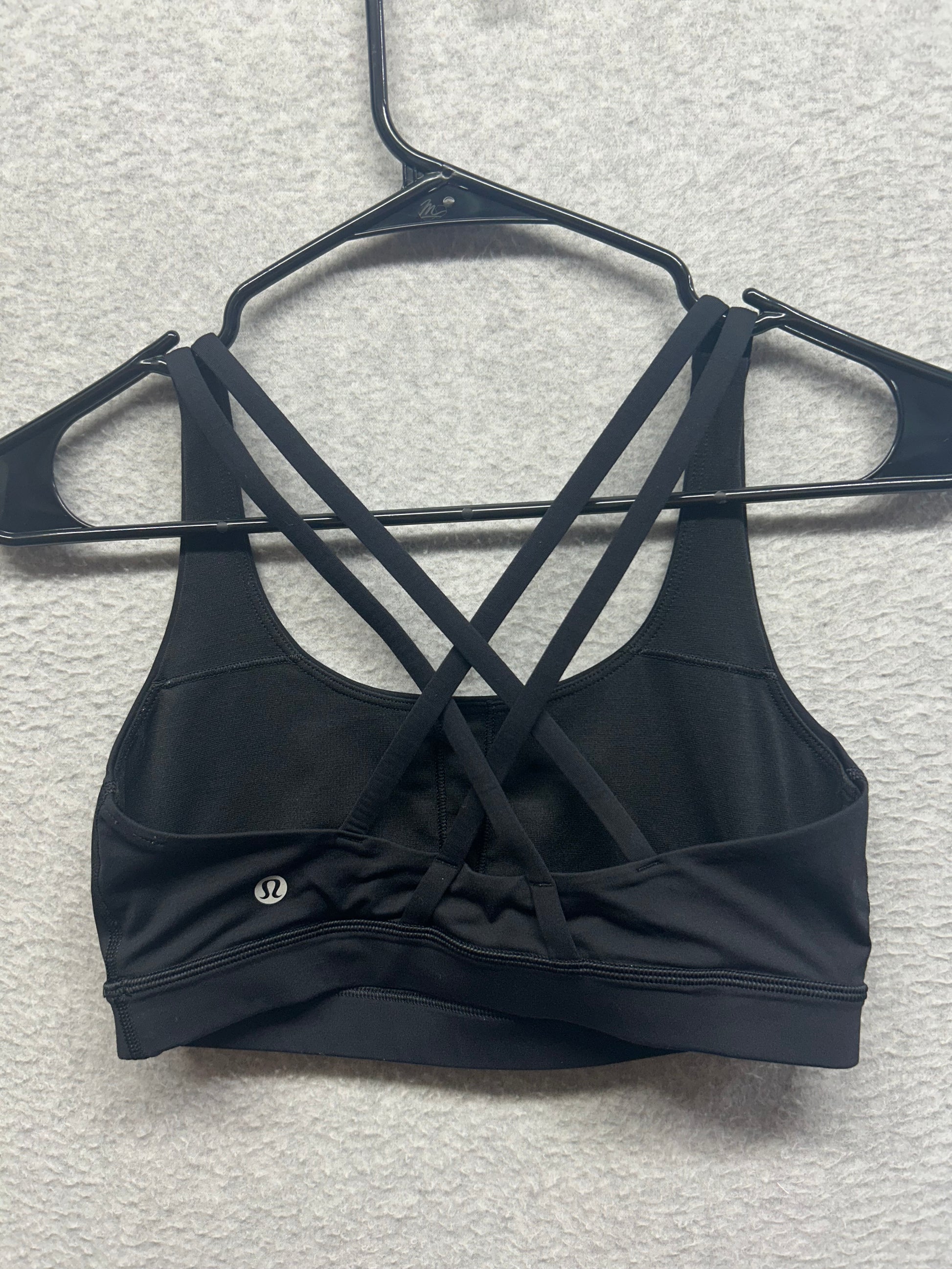 Lululemon Energy Bra Size 6 Black