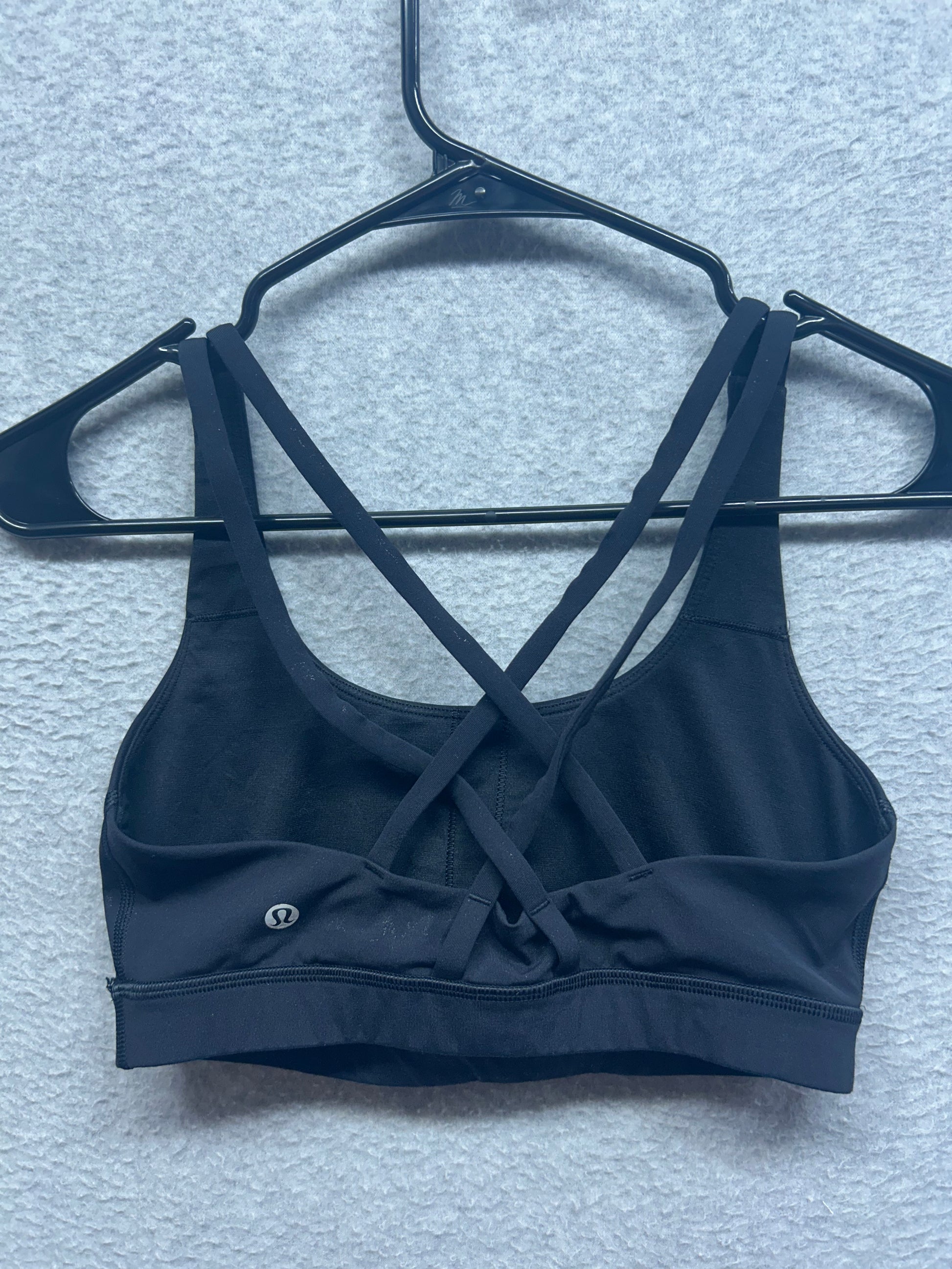 Lululemon Energy Bra Manifesto Size 6 20YR Manifesto Foil Black Black