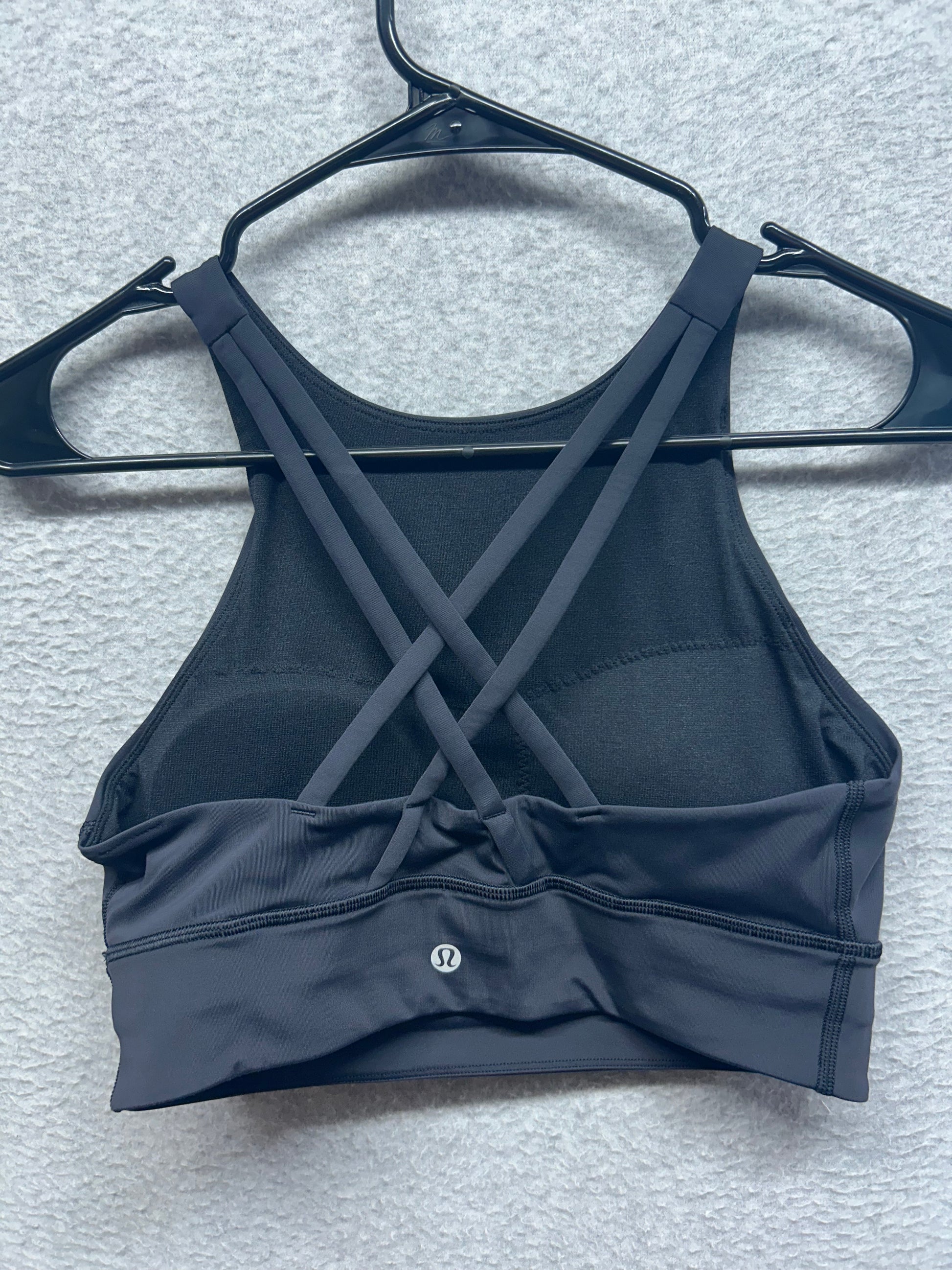 Lululemon Energy Bra High Neck Long Line Tough Size 8 Black