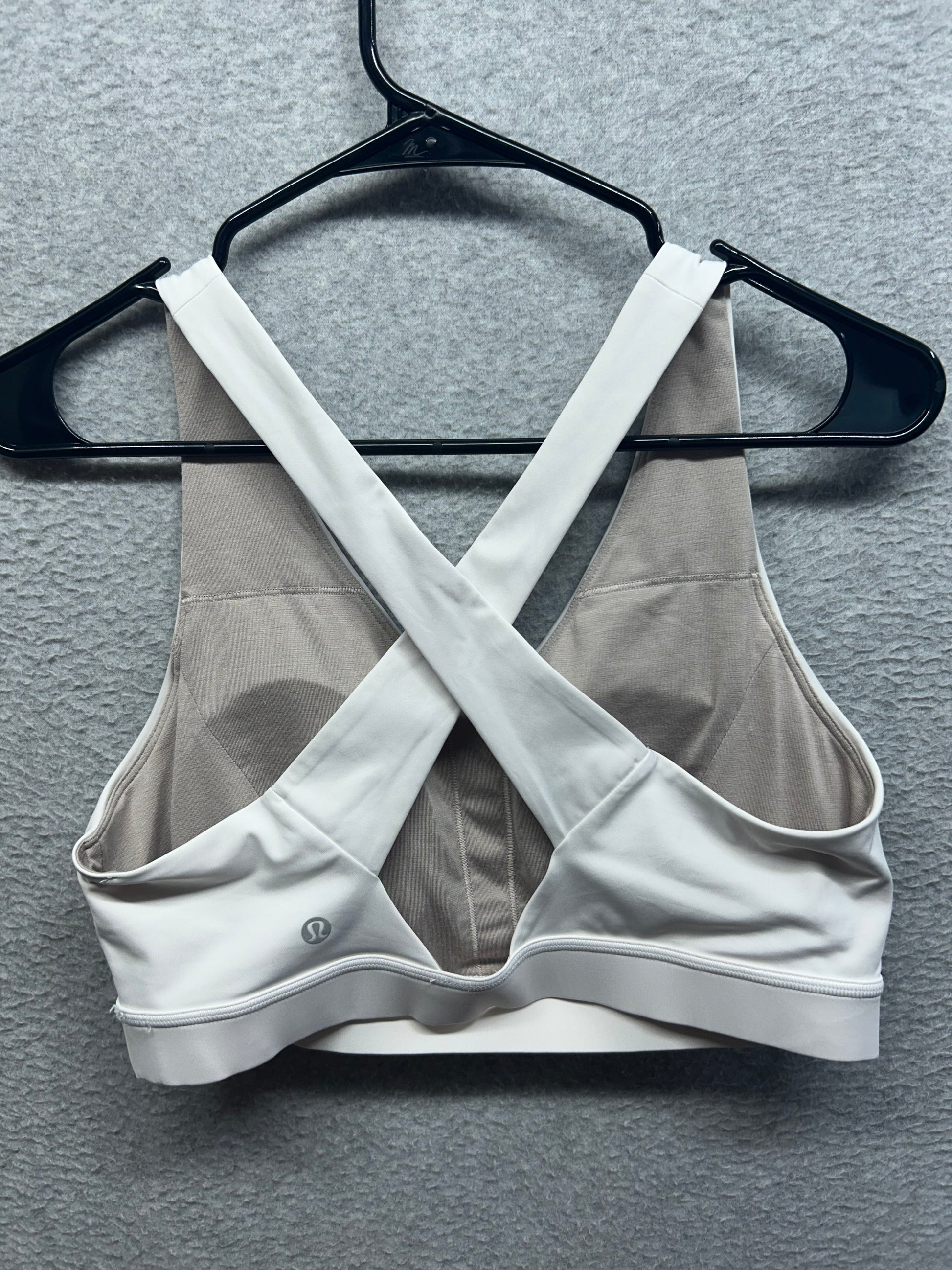 Lululemon Envital Bra Medium Support, D/DD Cup Size 10 White