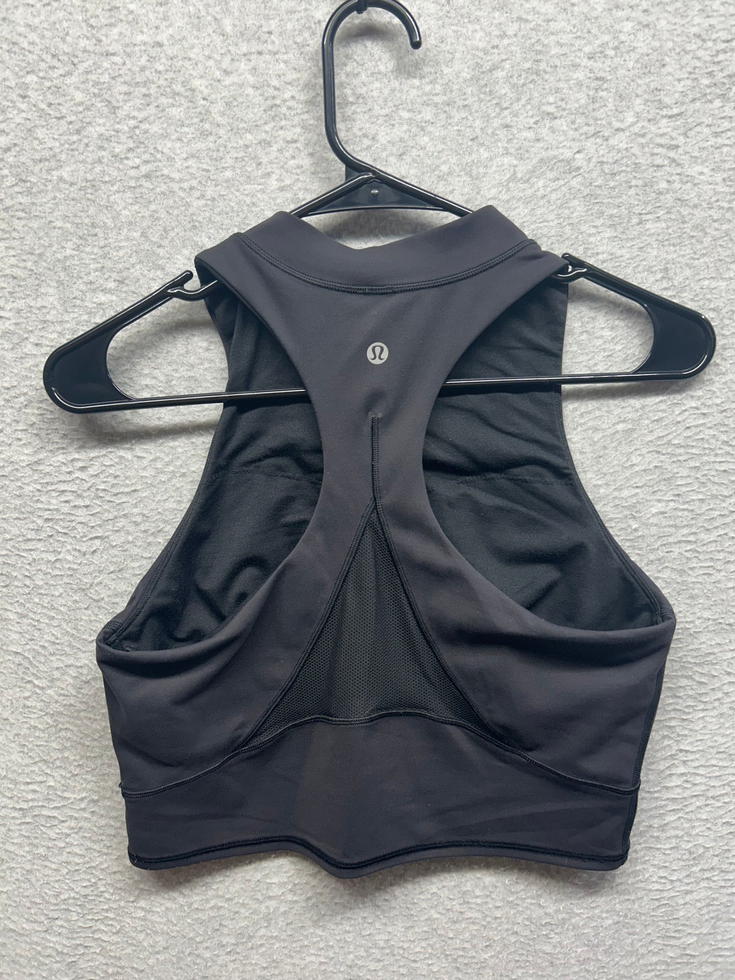 Lululemon Everlux and Mesh Cropped Tank Size 8 Black