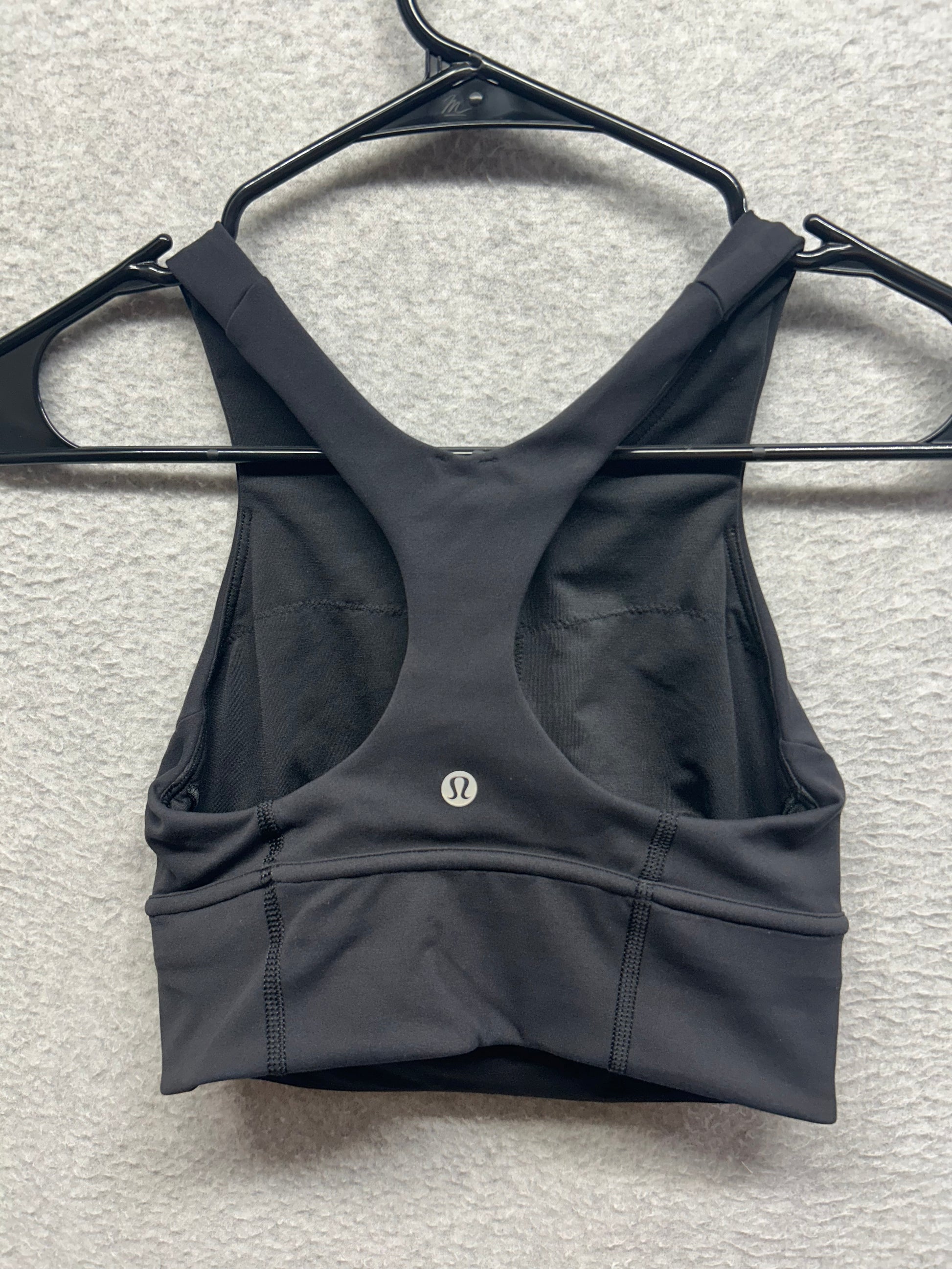 Lululemon Wunder Train Long-Line Bra Medium Support, C/D Cups Size 4 Black