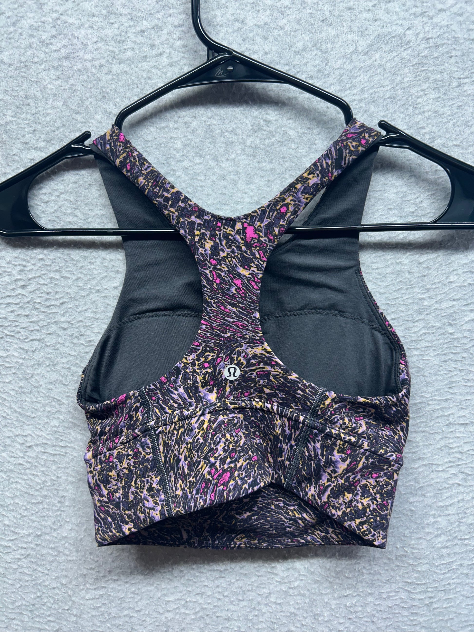 Lululemon Wunder Train Long-Line Bra Medium Support, C/D Cups Size 4 Topography Multi