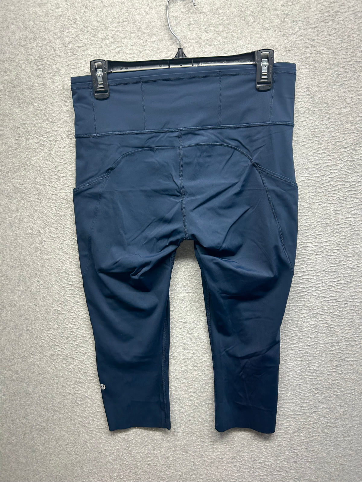 Lululemon Fast and Free Crop II 19" Non-Reflective Size 10 True Navy