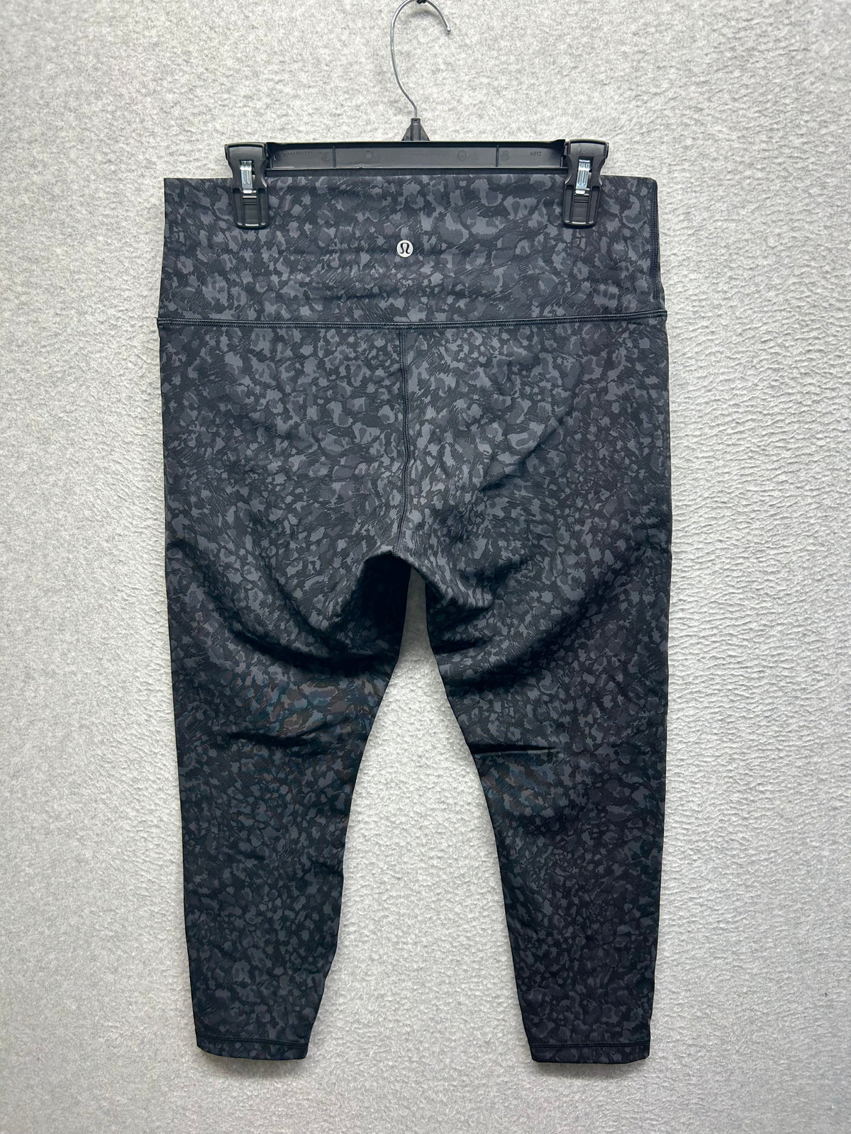 Lululemon Wunder Under High-Rise Tight 25" Full-On Luxtreme Size 12 Wild Thing Camo Deep Coal Multi