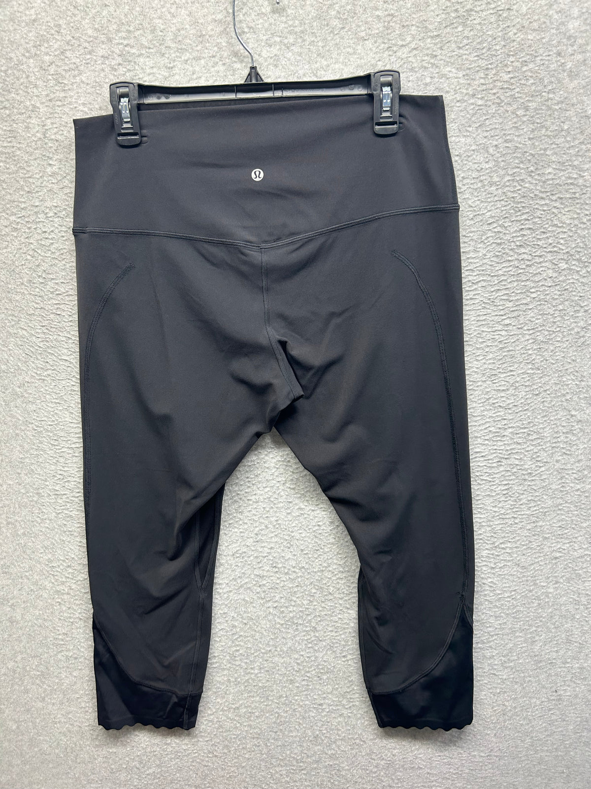 Lululemon Align Scalloped Hem High-Rise Crop 23" Size 14 Black
