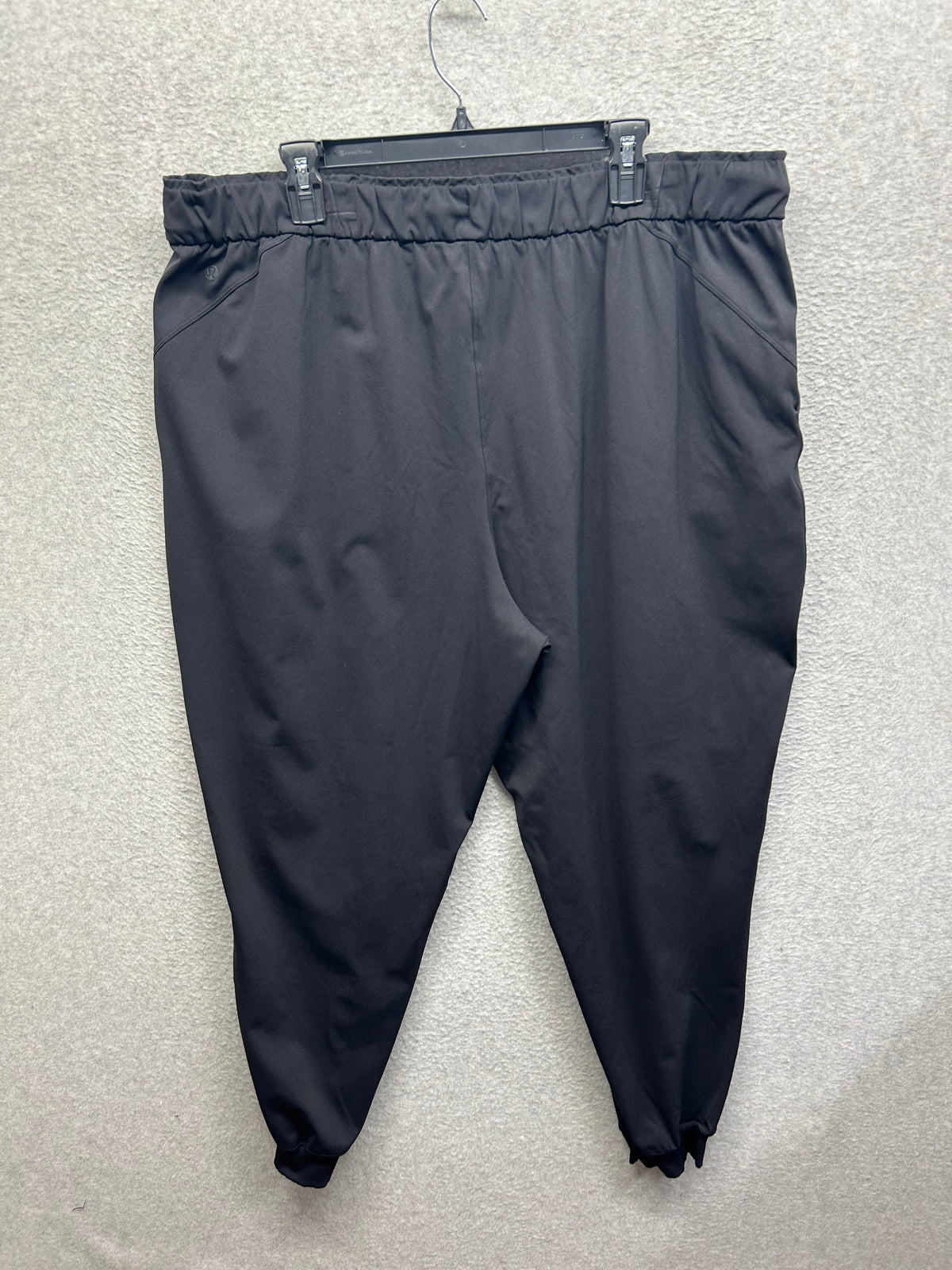 Lululemon Stretch High-Rise Jogger Size 20 Black