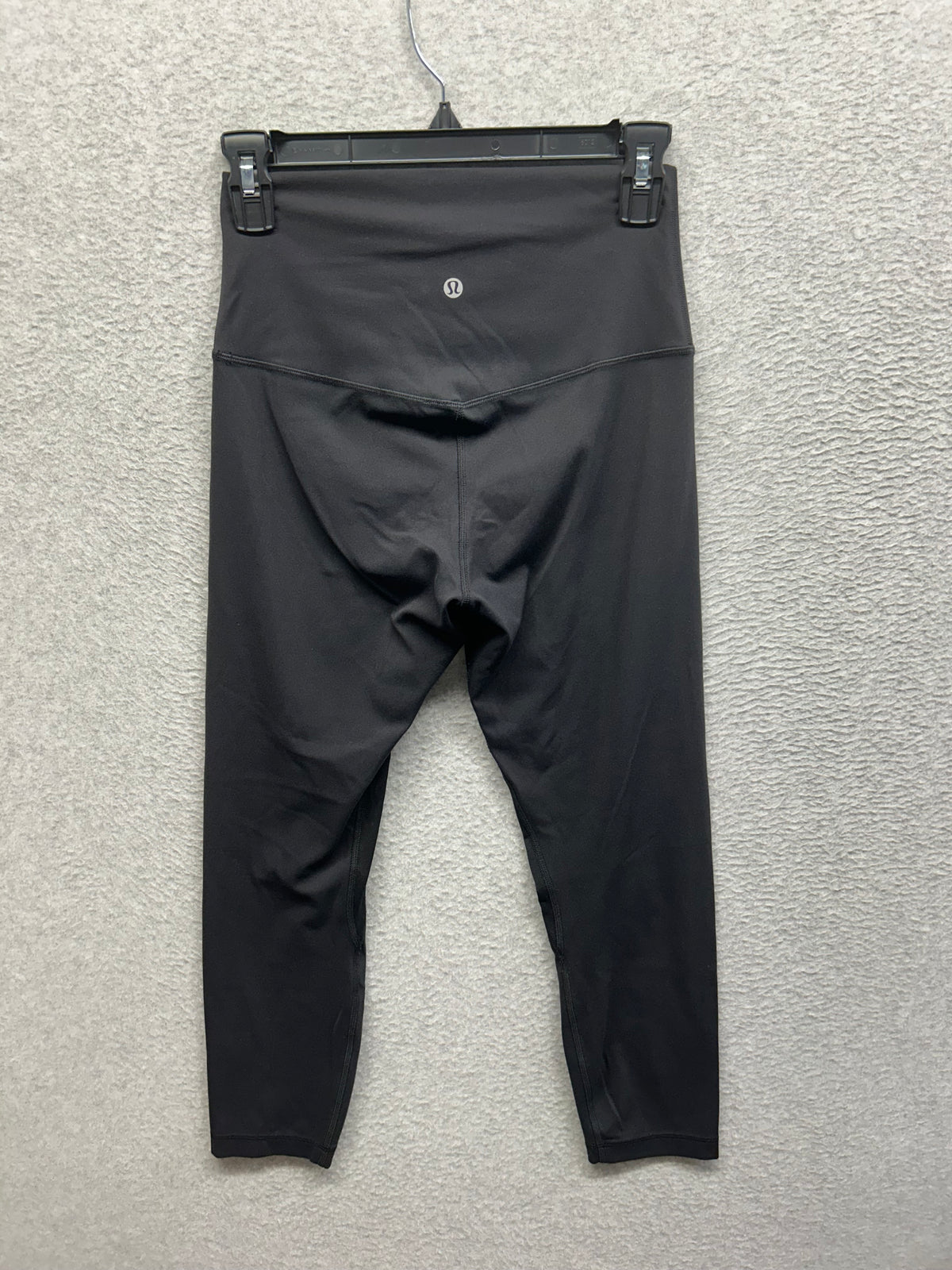 Lululemon Align Crop 23" Size 6 Black