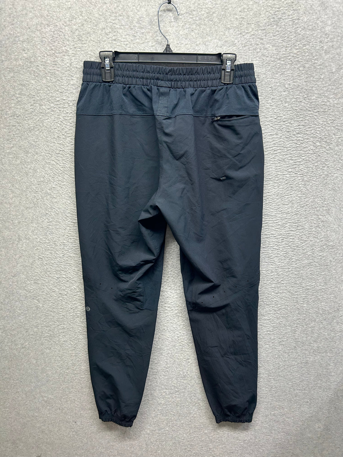 Lululemon License to Train Jogger 29" Size M Black