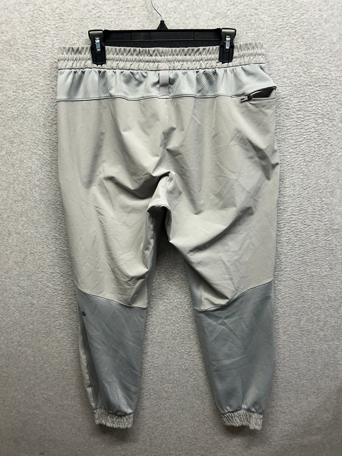 Lululemon License to Train Jogger 29" Size XL Silver Drop