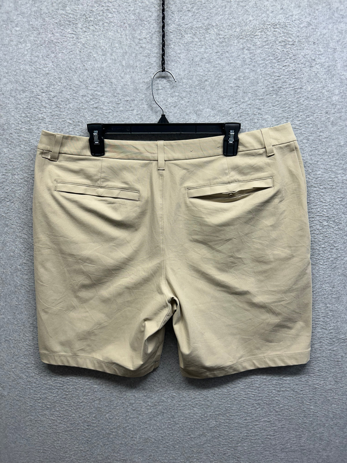 Lululemon ABC Classic-Fit Short 9" Warpstreme Size 38 Trench