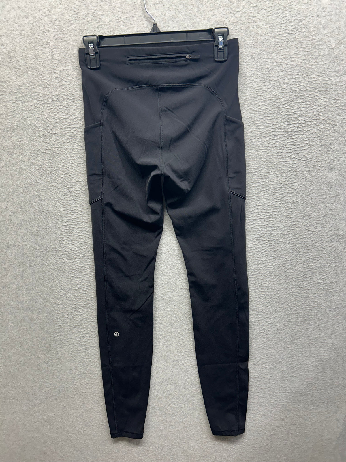 Lululemon Speed Up Tight Tall 31" Size 6 Black