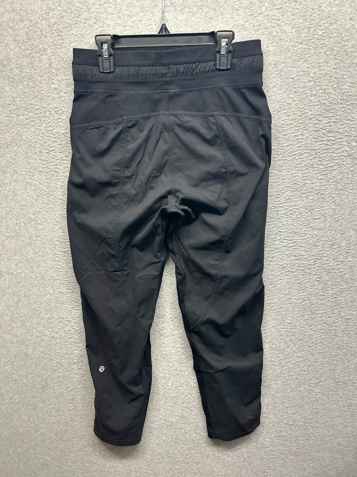 Lululemon Dance Studio Mid-Rise Crop 25" Size 4 Black