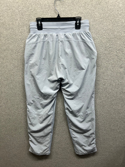 Lululemon Beyond the Studio Crop Size 4 Blue Linen