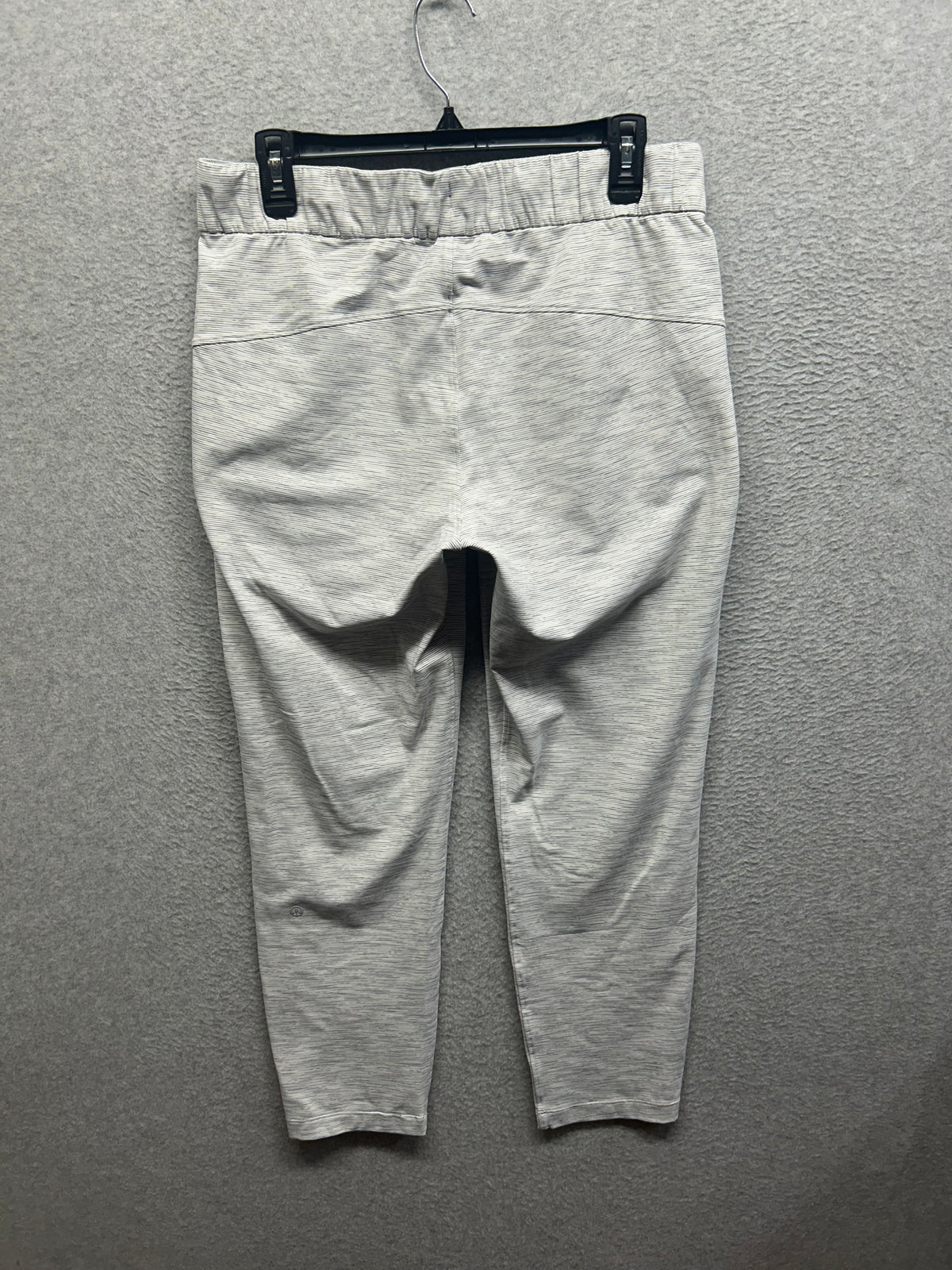 Lululemon On The Fly Pant 28" Size 8 Wee Are From Space Nimbus Battleship / Ice Grey