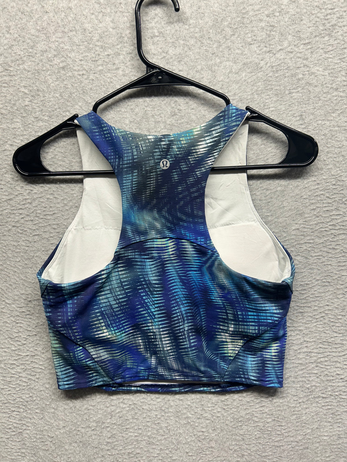 Lululemon Invigorate Training Tank Top Size 8 Shapeshifter Flux Blue Multi