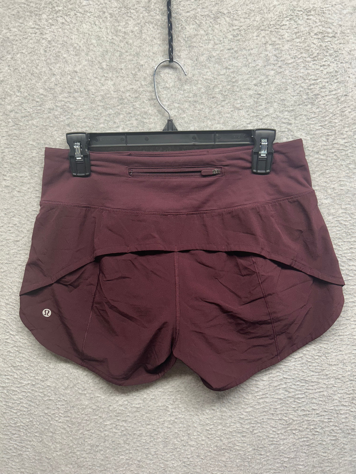 Lululemon Speed Up Short Long 4" Updated Fit Size 6 Cassis