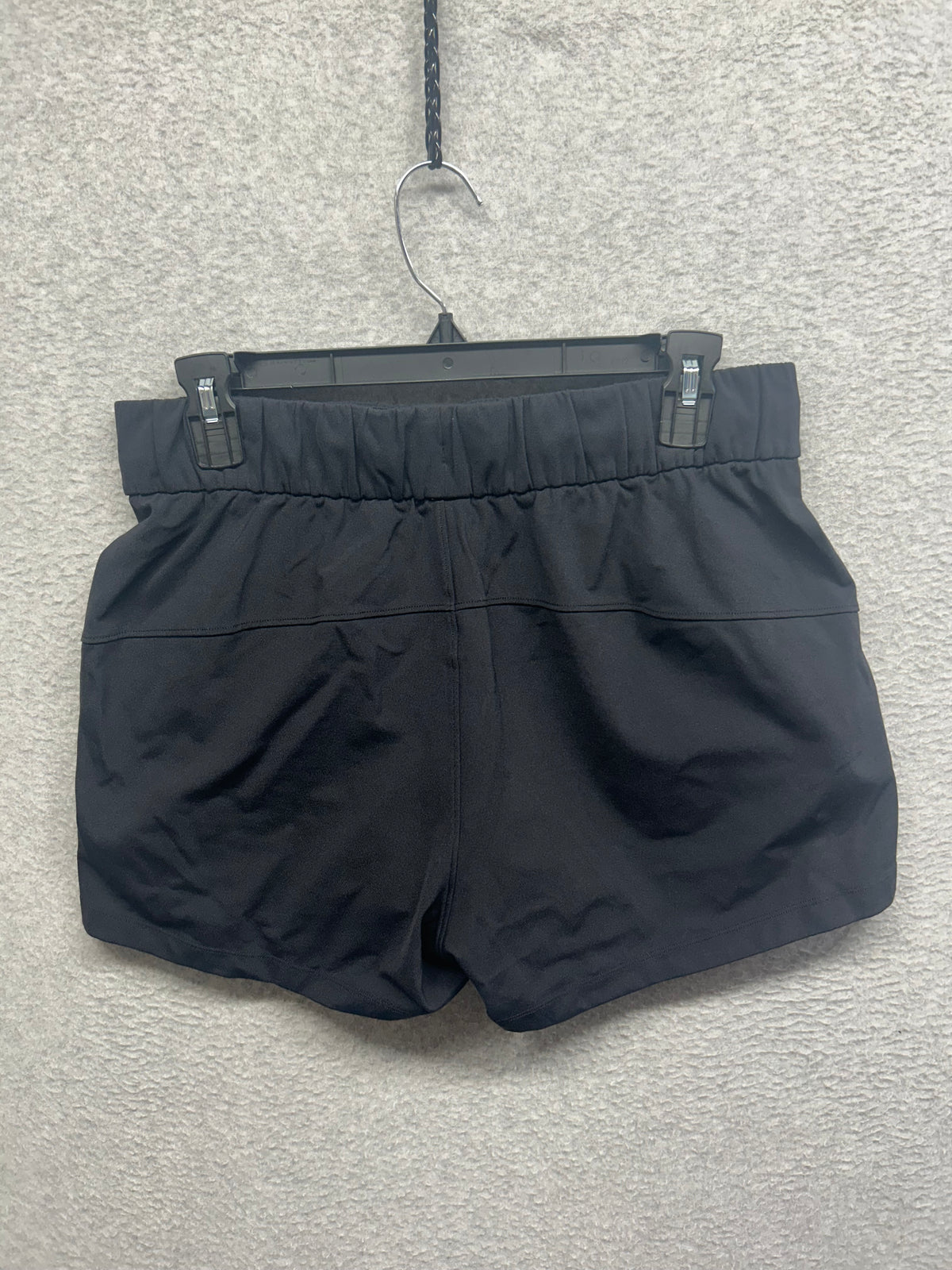 Lululemon On The Fly Short 2.5" Size 8 Black (First Release)