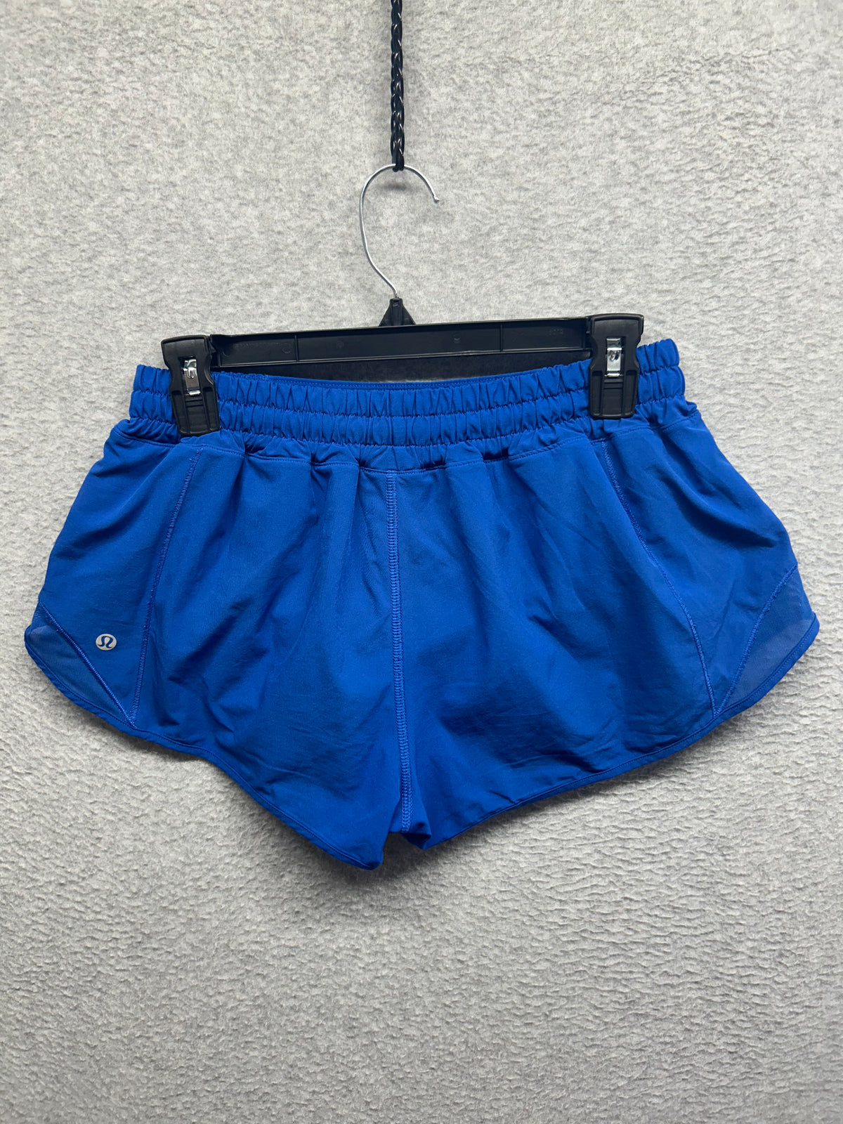 Lululemon Hotty Hot Low-Rise Lined Short 2.5" Size 8 Blazer Blue Tone