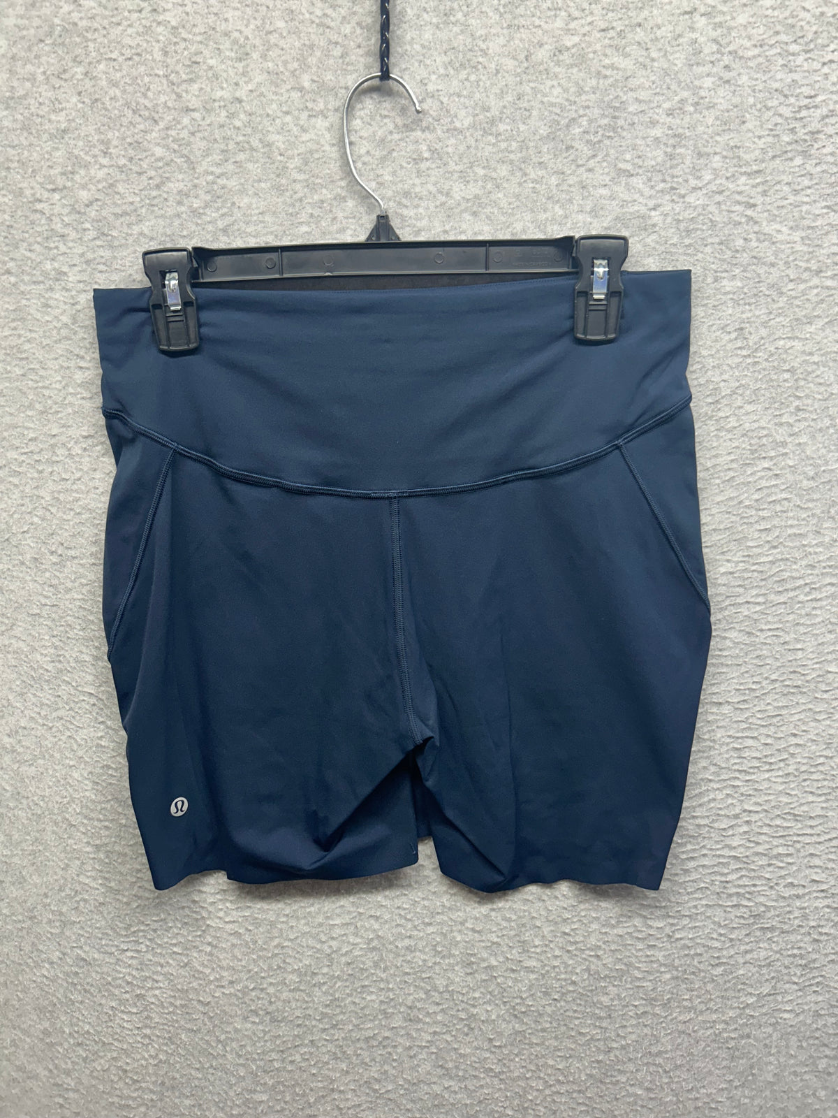 Lululemon Base Pace High-Rise Short 6" Size 10 True Navy