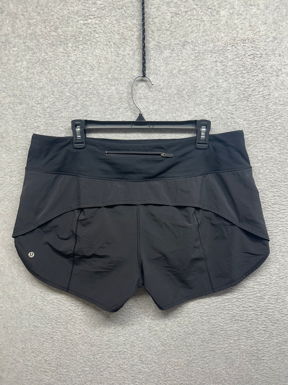 Lululemon Speed Up Mid-Rise Short 4" Size 14 Black