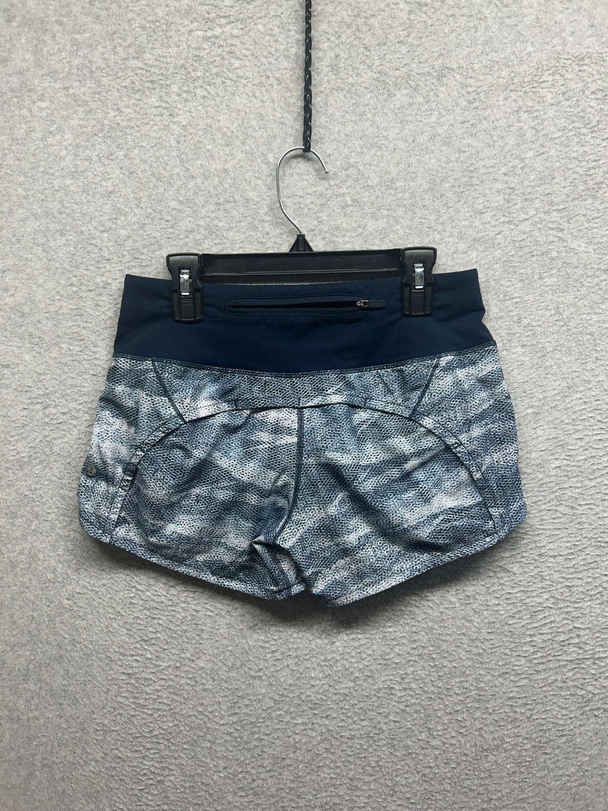 Lululemon Run Times Short II 4" Size 2 Mesh Scape Multi / True Navy